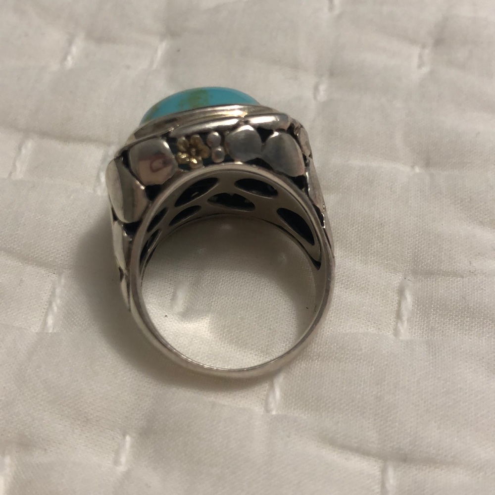 Beautiful ring - Picture 4 of 5